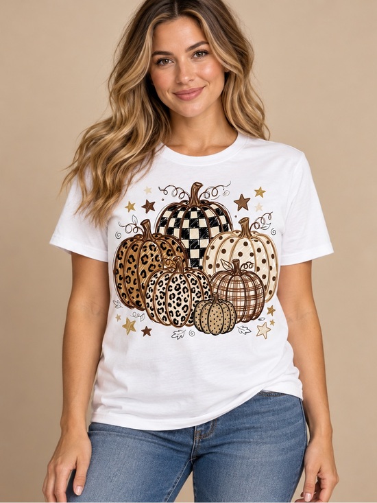 Tops - Holiday Pumpkin Graphic Tee - Size Medium